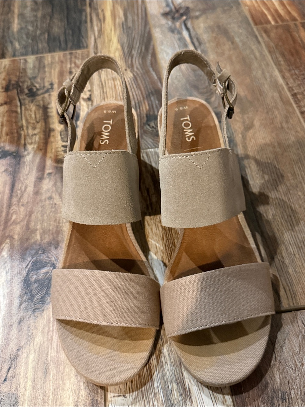 TOMS Poppy desert taupe suede & hemp stacked heel sandals size 8.5, preloved